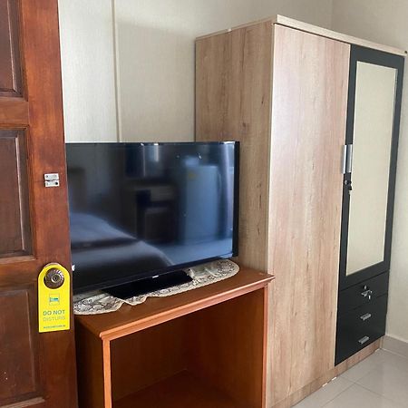 Hug Me Guesthouse Pattaya Dış mekan fotoğraf