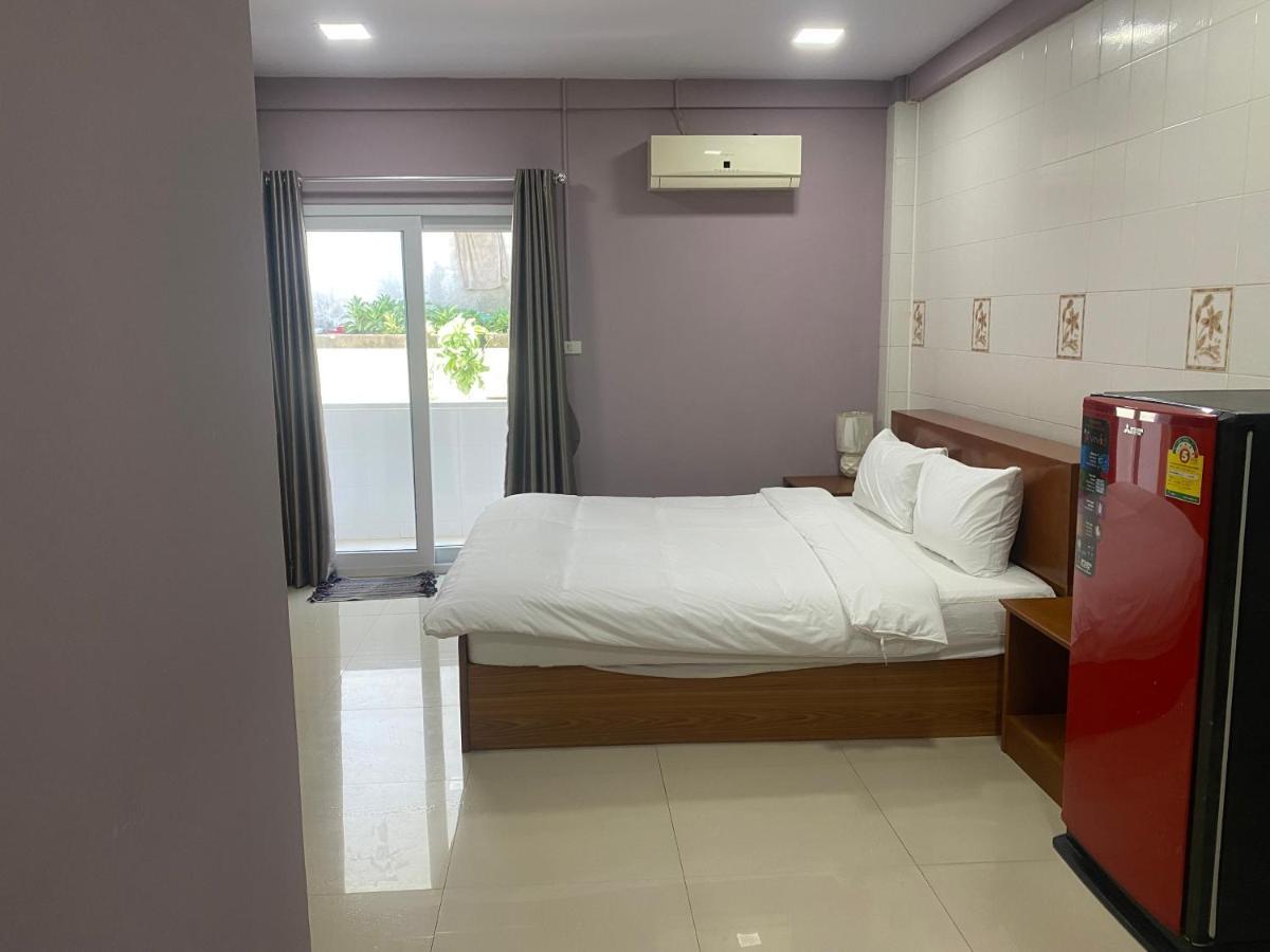 Hug Me Guesthouse Pattaya Dış mekan fotoğraf