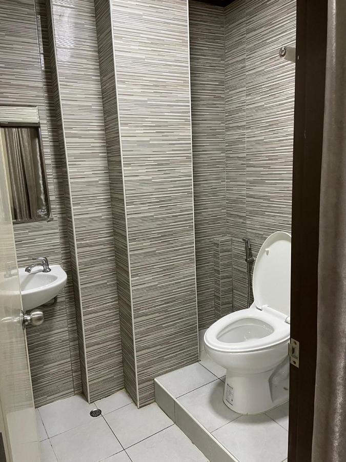 Hug Me Guesthouse Pattaya Dış mekan fotoğraf